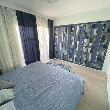 Fine Art Jeans Apartment Arona  Luaran gambar